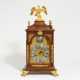 Rom. Veneered rococo commode clock with gilt bronze appliqués - фото 1