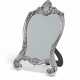 A SILVER DRESSING TABLE MIRROR - Foto 1