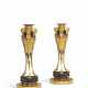 A PAIR OF NORTH EUROPEAN ORMOLU AND PATINATED BRONZE CANDLESTICKS - Foto 1