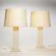 A PAIR OF COMPOSITE LAMPS - Foto 1