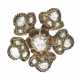 Brosche: antike Blütenbrosche mit großen Diamantrosen, vermutlich russisch 19. Jahrhundert - Foto 1