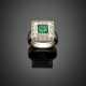 Octagonal emerald and diamond white gold ring - Foto 1
