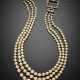 Three strand natural pearl necklace with a diamond platinum clasp - Foto 1