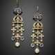 Diamond and sapphire bi-coloured gold pendant earrings ending with two pearl drops - Foto 1