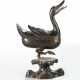 Weihrauchbrenner in Form einer Ente aus partiell feuervergoldeter Bronze - фото 1
