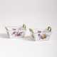 Paar Miniaturkörbchen mit Blumenbouquets - Foto 1