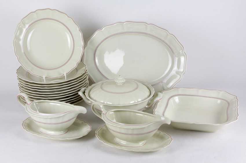 Auction Rosenthal Speiseservice Regina Buy Online By Veryimportantlot Com Auction Catalog Auction Of Art Antiquities Varia Part Ii From 05 05 2018 Photo Price Auction Lot 1133
