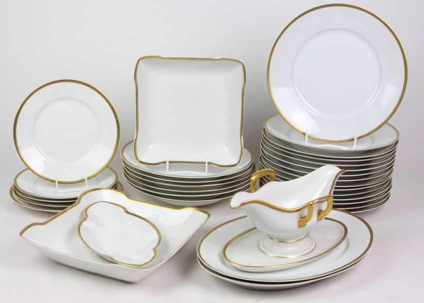 Auction Rosenthal Dining Services Around 1920 30 Buy Online By Veryimportantlot Com Auction Catalog Auction Of Art Antiquities Varia Part Ii From 05 05 2018 Photo Price Auction Lot 1188