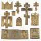 FOUR CRUCIFIXES, TWO TRIPTYCHS AND FOUR BRASS ICONS SHOWING THE DEISIS AND THE IMAGES OF THE MOTHER OF GOD - Foto 1