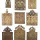 NINE BRASS ICONS AND FRAGMENTS SHOWING SELECTED EPISCOPAL SAINTS - Foto 1