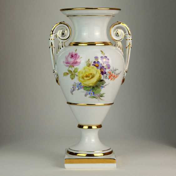 Exceptional Amphora Vase Meissen Porcelain 19th Century Century