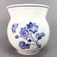 Bauchige Vase: Meissen Porzellan, Entwurf Paul Börner, Dekor Blumen-Bouquet in blau, blauer Rand, sehr gut. - Foto 1