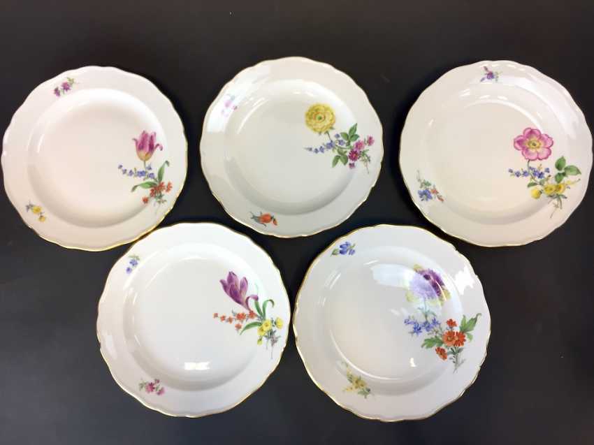 Auction Five Dinner Plates: Meissen Porcelain. Flower 3 at the side and ...