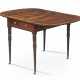 A GEORGE II MAHOGANY AND INDIAN ROSEWOOD BANDED PEMBROKE TABLE - Foto 1