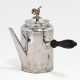 Large silver coffee pot with eagle décor and side handle - Foto 1