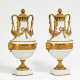 Pair of marble vases with ram-head décor - фото 1