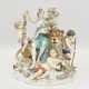 MEISSEN PORZELLAN "Figurengruppe mit Löwe", polychrom bemaltes glasiertes goldstaffiertes Porzellan, gemarkt, 20. Jahrhundert - photo 1