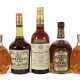 5 Flaschen Spirituosen 1x Canadian Club, Hiram Walker & Sons, Whisky, 1951, 40% vol - фото 1
