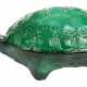Kleine Jadeglas Deckelschale in Gestalt einer Schildkröte aus der Kollektion «Ingrid» - Foto 1