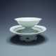 A QINGBAI FOLIATE RIM CUP AND CUP STAND - фото 1
