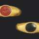 TWO ROMAN GOLD RINGS - Foto 1