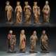 Bedeutende Spätgotische Gruppe von sechs Aposteln und drei weiblichen Heiligen - photo 1