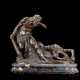 "La prima morte" | scultura in bronzo (cm 42x36x30) poggiante su base in marmo nero venato | Firmata alla base - Foto 1