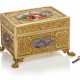 A CONTINENTAL ENAMELLED GOLD MUSICAL AUTOMATON AND TIMEPIECE CASKET - Foto 1