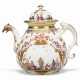 A MEISSEN (K.P.M.) PORCELAIN CHINOSERIE TEAPOT AND COVER - photo 1