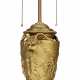 A GILT-METAL LAMP - Foto 1