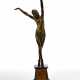 Danzatrice egizia | Polychrome enamelled bronze sculpture - Foto 1