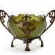 Green glass centerpiece cup with copper structure worked with floral motifs - Foto 1