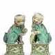 A PAIR OF CHINESE PORCELAIN FAMILLE VERTE LARGE BUDDHIST LIONS - Foto 1