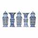A CHINESE EXPORT PORCELAIN BLUE AND WHITE RETICULATED DOUBLE-WALLED FIVE-PIECE GARNITURE - Foto 1