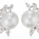 NO RESERVE | HARRY WINSTON CULTURED PEARL AND DIAMOND EARRINGS - Foto 1