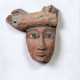 Fragment einer ägyptischen Sarkophag-Maske. - фото 1