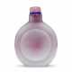 A PINK AND MILKY-WHITE SANDWICHED GLASS SNUFF BOTTLE - Foto 1