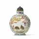 A FAMILLE ROSE PORCELAIN SNUFF BOTTLE - photo 1