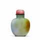 A LAVENDER AND PALE-GREEN JADEITE SNUFF BOTTLE - Foto 1