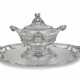A FRENCH SILVER TWO-HANDLED SOUP TUREEN AND STAND - фото 1