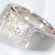 Ring: sehr hochwertig gefertigter Platin-Diamant/Brillant-Goldschmiedering, schöner Diamant im Princess-Cut von ca. 2,17ct, ungetragen - Foto 1