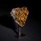 A CRYSTAL ENCRUSTED SCULPTURAL ENDPIECE OF IMILAC - Foto 1