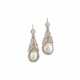 NATURAL BLISTER PEARL AND DIAMOND EARRINGS - Foto 1
