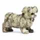 A MOTTLED WHITE AND GREY JADE MYTHICAL BEAST - Foto 1