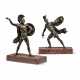 A PAIR OF LACQUERED-BRONZE MODELS OF GLADIATORS - Foto 1