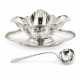 A SPANISH SILVER SAUCEBOAT ON STAND AND LADLE - Foto 1