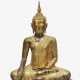 A large seated Buddha - Foto 1