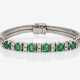 A historical link cocktail bracelet decorated with emeralds and brilliant cut diamonds - Foto 1