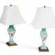 A PAIR OF FRENCH CERAMIC TURQUOISE-GROUND VASES, NOW MOUNTED AS LAMPS - Foto 1