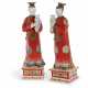 A PAIR OF CHINESE EXPORT PORCELAIN NODDING HEAD LADIES - Foto 1